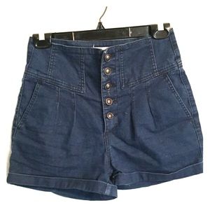 High-waisted Shorts